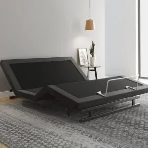 refrigerator with bottom freezer